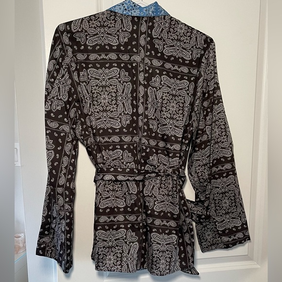 Zara Blouse - Picture 3 of 3